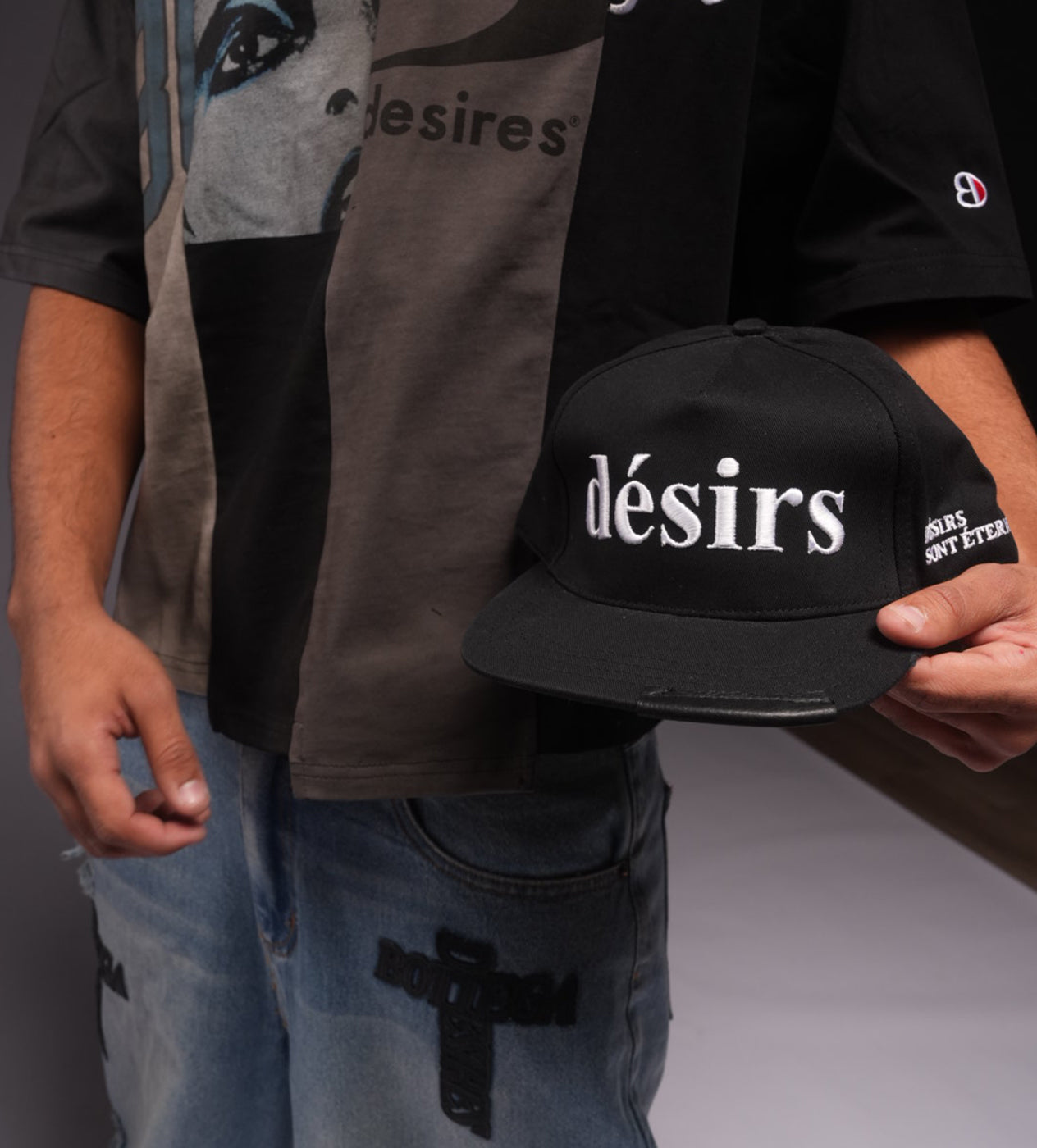 Matiere De Desirs Leather Patch Hat Black