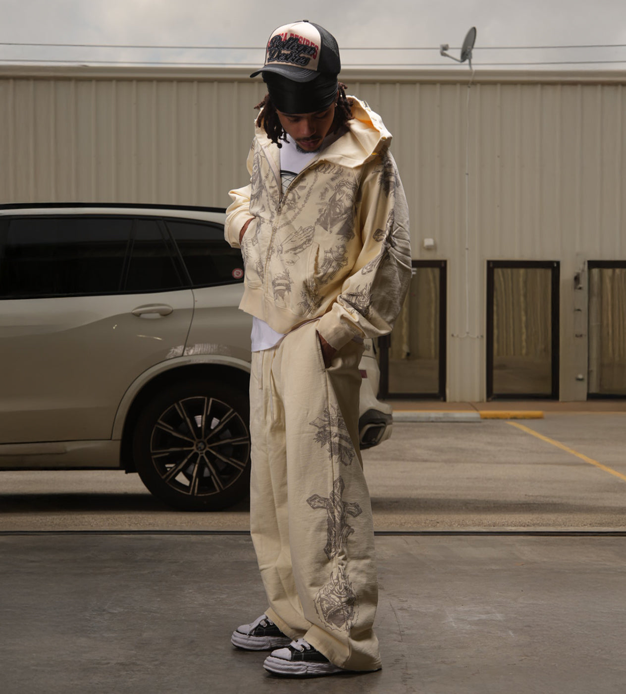 Righteous Tattoo Sweatpants Cream